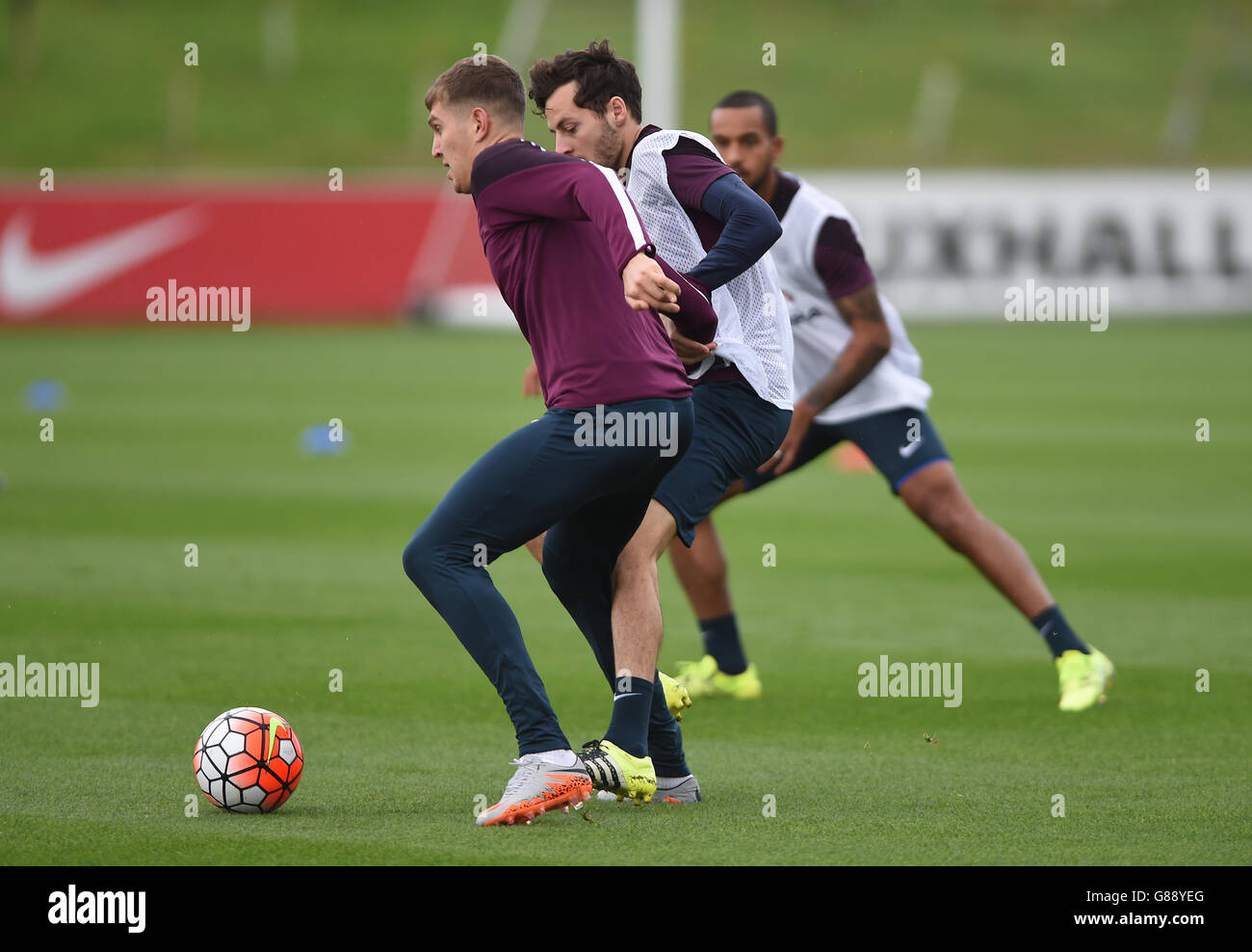 Fußball - UEFA Euro 2016 - Qualifikation - Gruppe E - sanmarino V England - England Trainingseinheit und Pressekonferenz - Tag O... Stockfoto