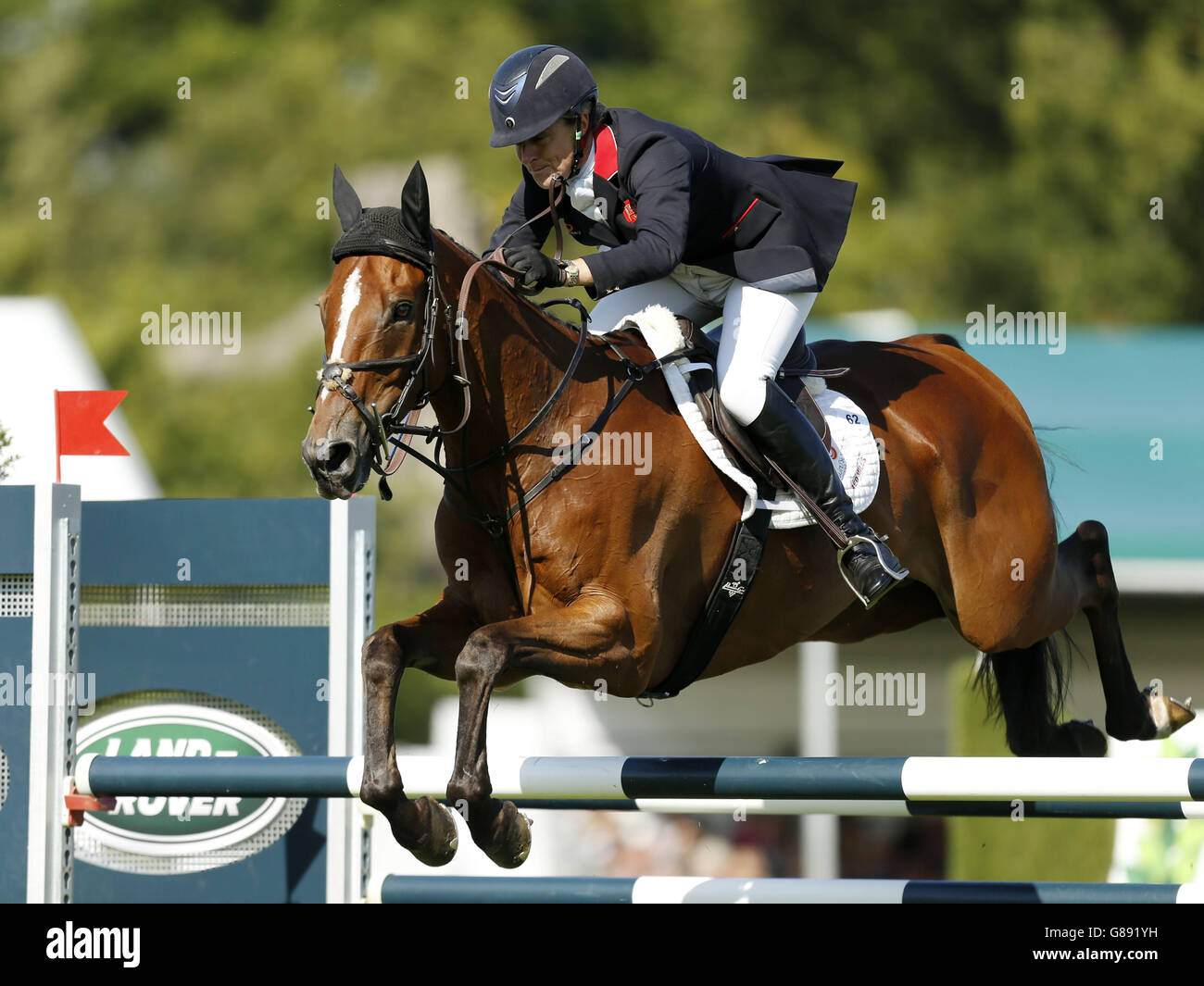 Reiten - 2015 Land Rover Burghley Horse Trials - Tag Vier - Burghley House. Kristina Cook reitet Star Witness während des vierten Tages der 2015 Land Rover Burghley Horse Testfahrten in Burghley Hourse, Burghley. Stockfoto