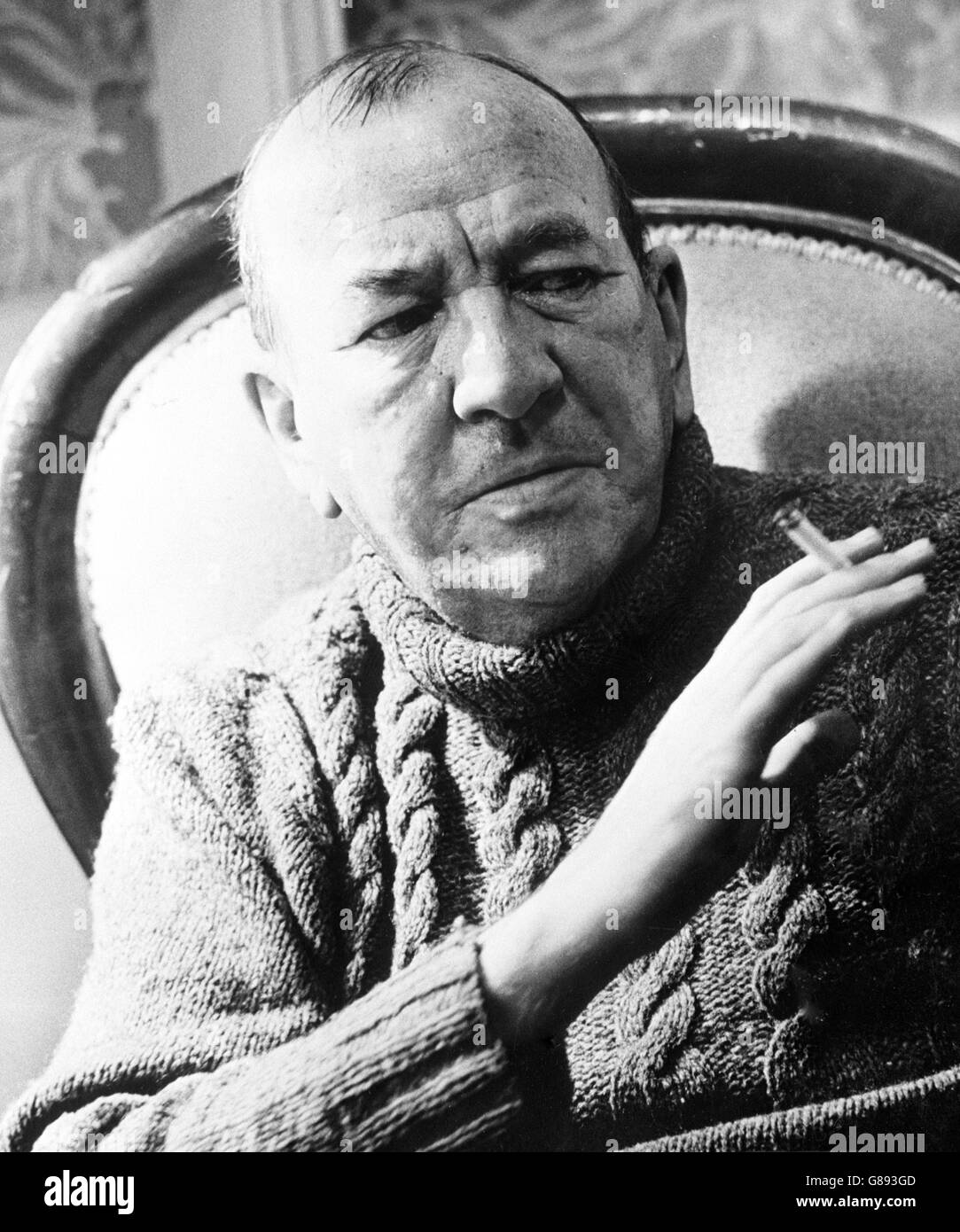 Film - Bunny Lake fehlt - Noel Coward. Noel Coward in seiner Rolle als exzentrischer Vermieter im Bunny Lake von Columbia Picters fehlt. Stockfoto