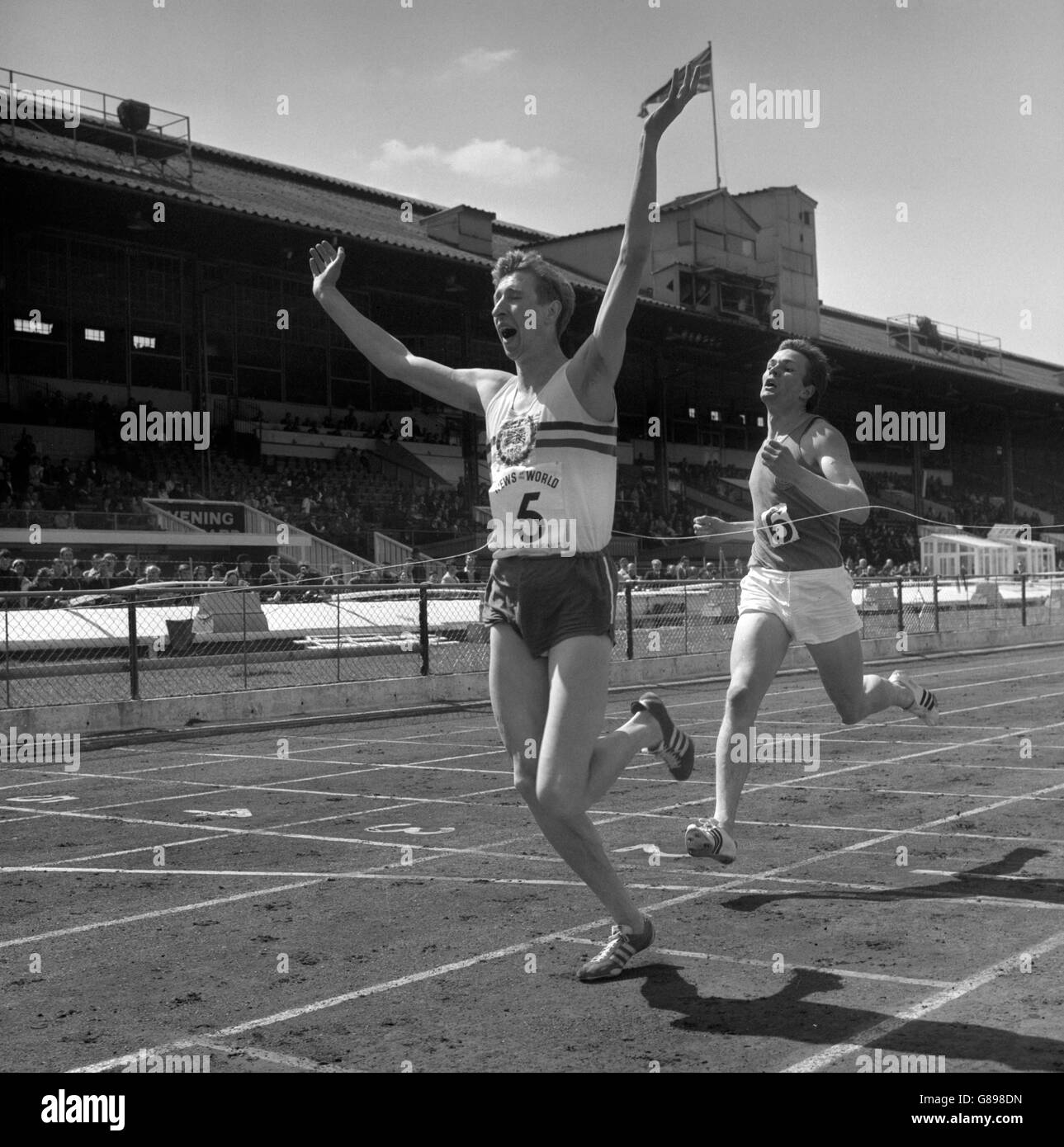 Leichtathletik - John P. Boulter - White City, London. John P. Boulter (Achilles) gewann ein Rennen bei den British Games in White City, London. Stockfoto