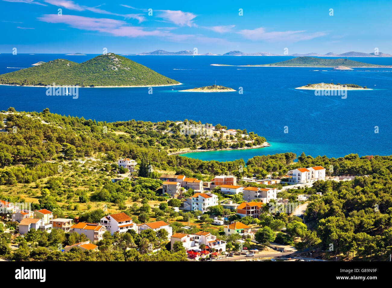 Kornati Inseln Nationalpark anzeigen aus Drage Dorf, Dalmatien, Kroatien Stockfoto