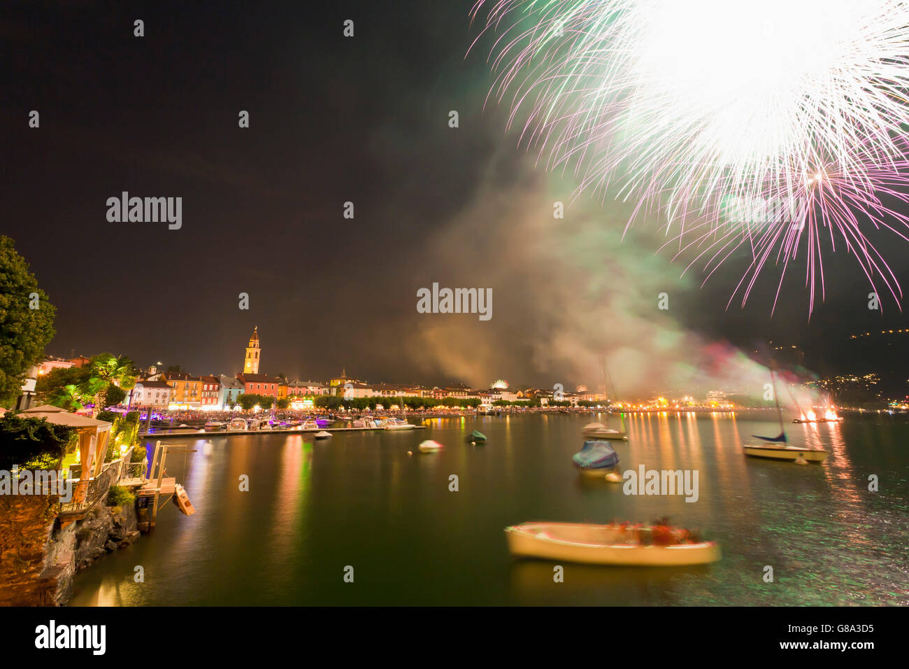 Feuerwerk, Schweizer Nationalfeiertag am 1. August in Ascona, Feiertag