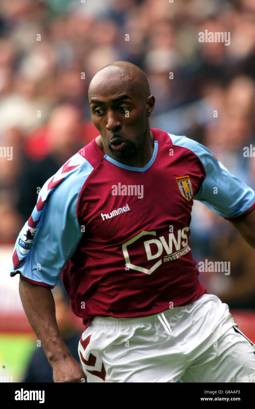 Fußball - FA Barclays Premiership - Aston Villa V Bolton Wanderers - Villa Park Stockfoto