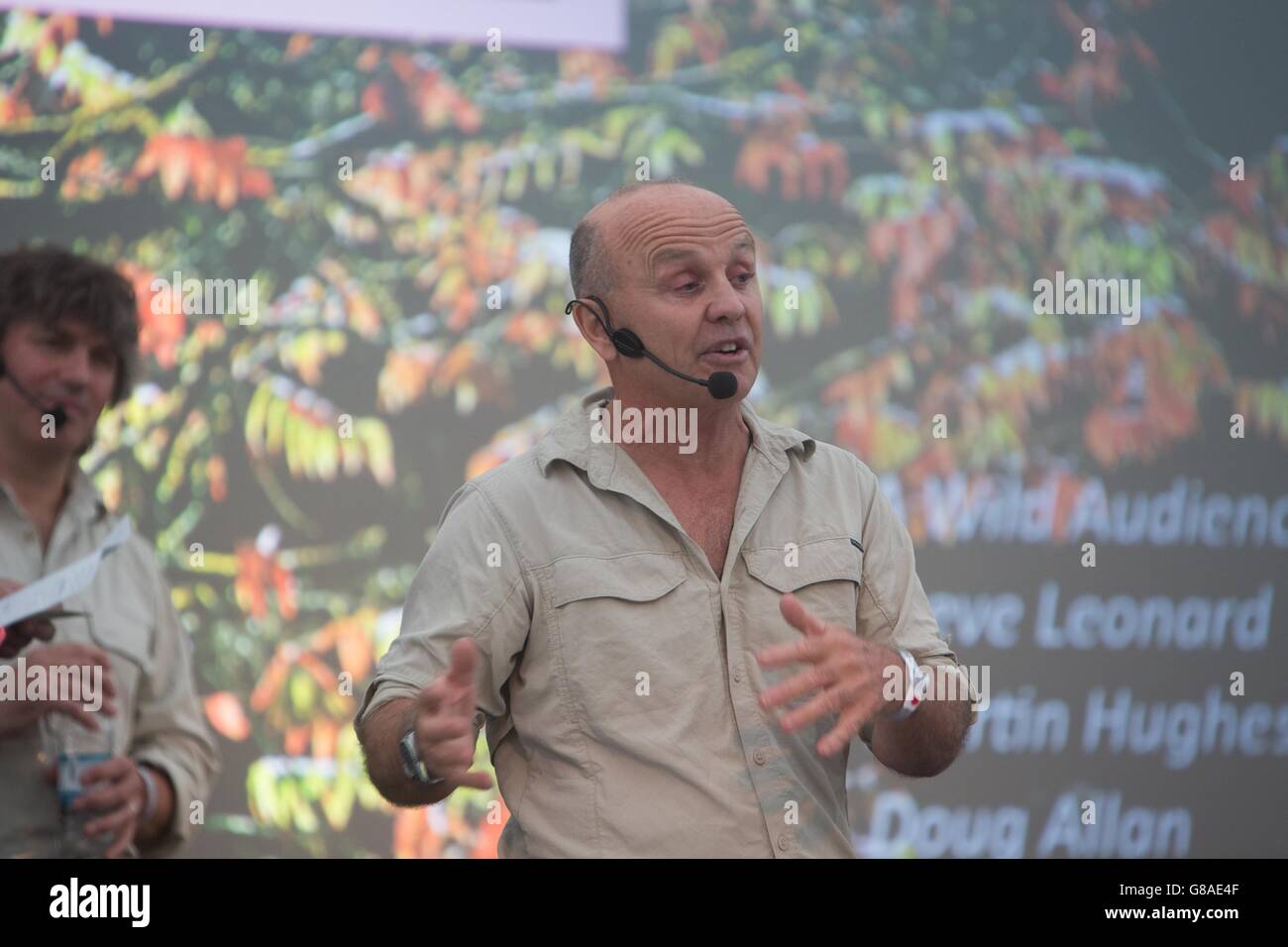 Radio Times Festival 2015. Doug Allen spricht zum Publikum Stockfoto