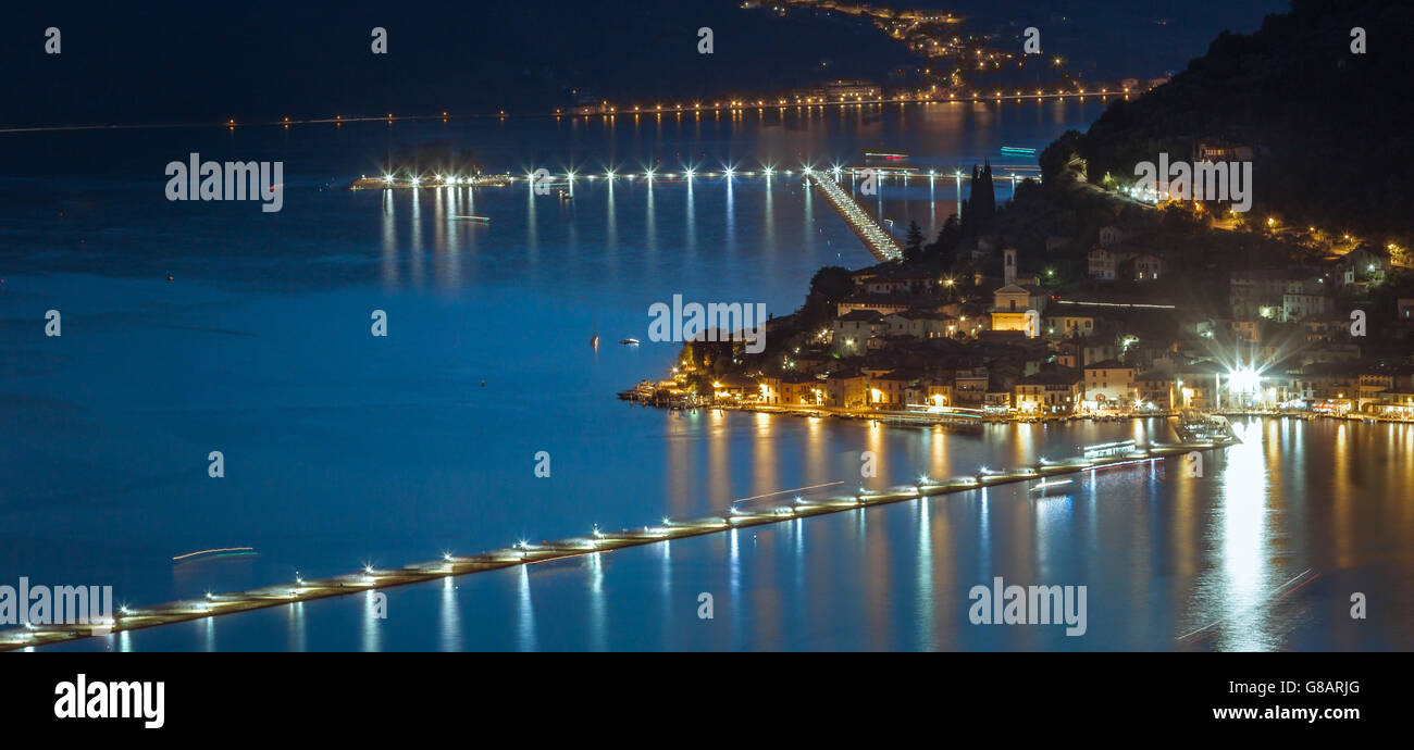 Floating Piers Stockfotos Und Bilder Kaufen Alamy