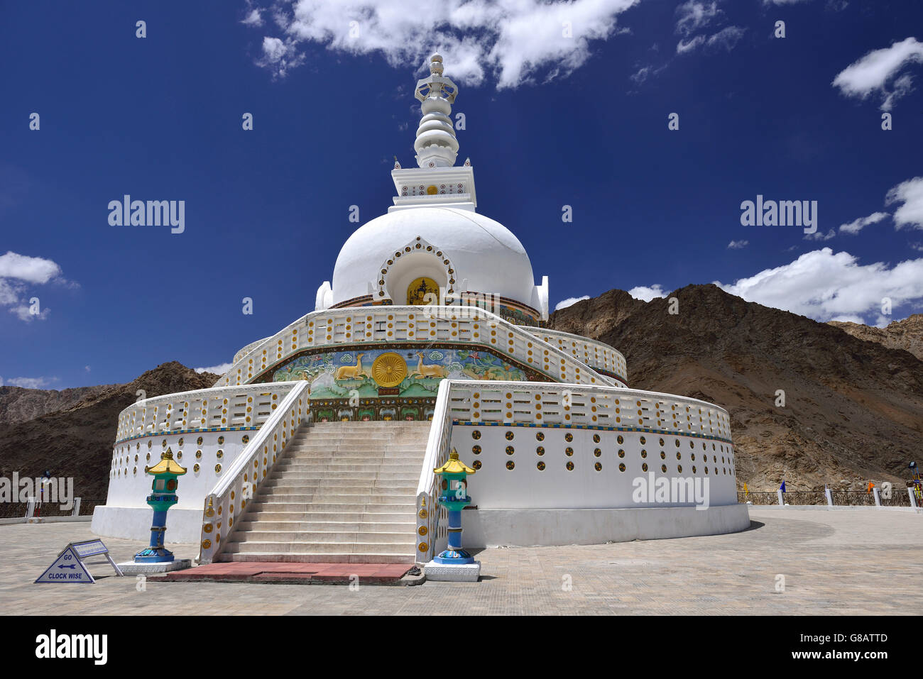 Shanti Stupa, Leh, Ladakh, Jammu und Kaschmir, Indien Stockfoto