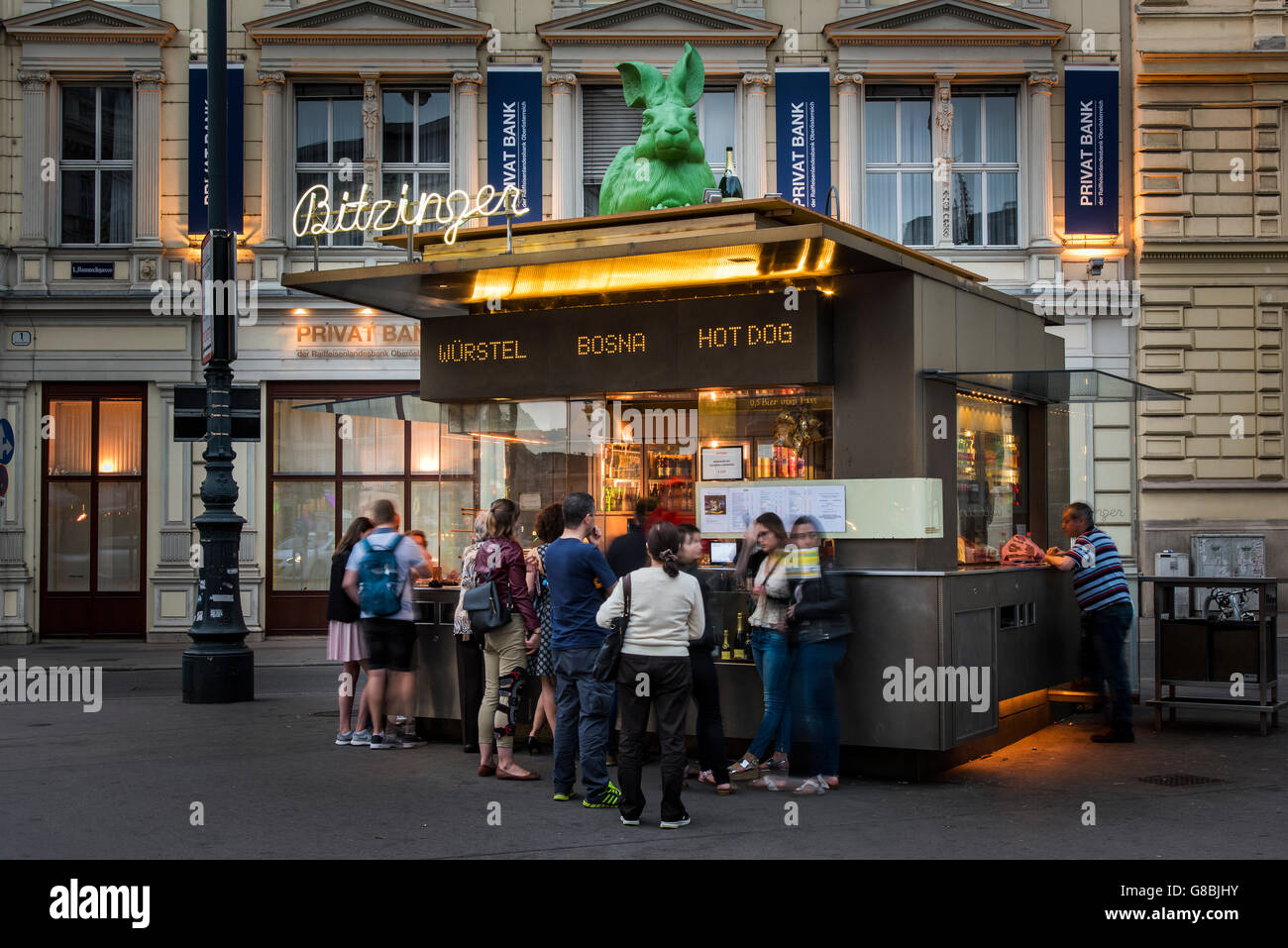 Der berühmte Bitzinger Wurstelstand Kiosk, Wien, Österreich Stockfoto