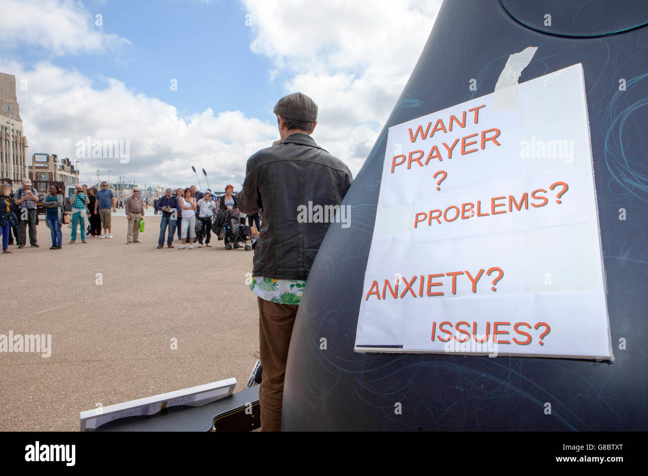 Wollen Sie einen Gebet   Angst Issues  Straße Prediger an Blackpool, Lancashire, UK Stockfoto