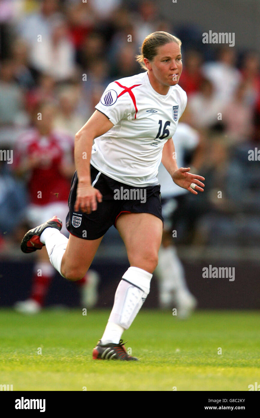 Fußball - UEFA Europameisterschaft der Frauen Weltmeisterschaft 2005 - Gruppe A - Dänemark / England - Ewood Park Stockfoto