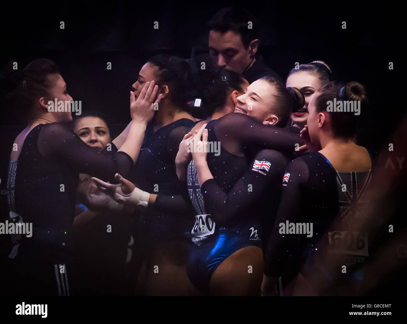 Großbritannien feiert, nachdem es am fünften Tag der Weltmeisterschaften im Gymnastischen Bereich 2015 beim SSE Hydro in Glasgow eine Bronzemedaille im Finale der Frauen-Teams gewonnen hat. Stockfoto