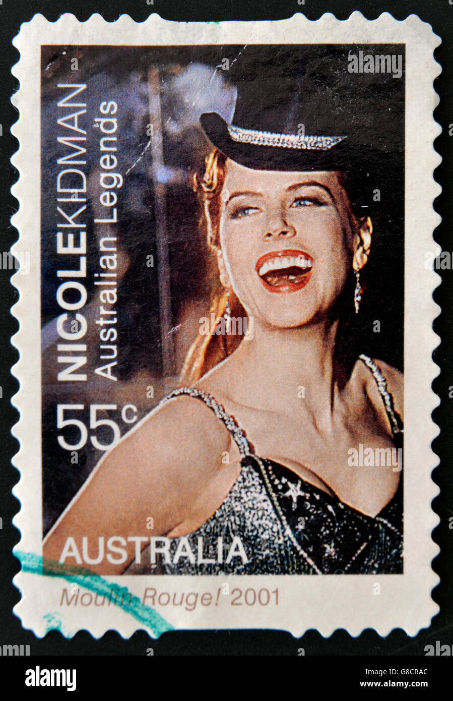 Australien - ca. 2001: Eine Briefmarke gedruckt in Australien zeigt Porträt von Nicole Kidman in dem Film "Moulin Rouge", ca. 2001 Stockfoto