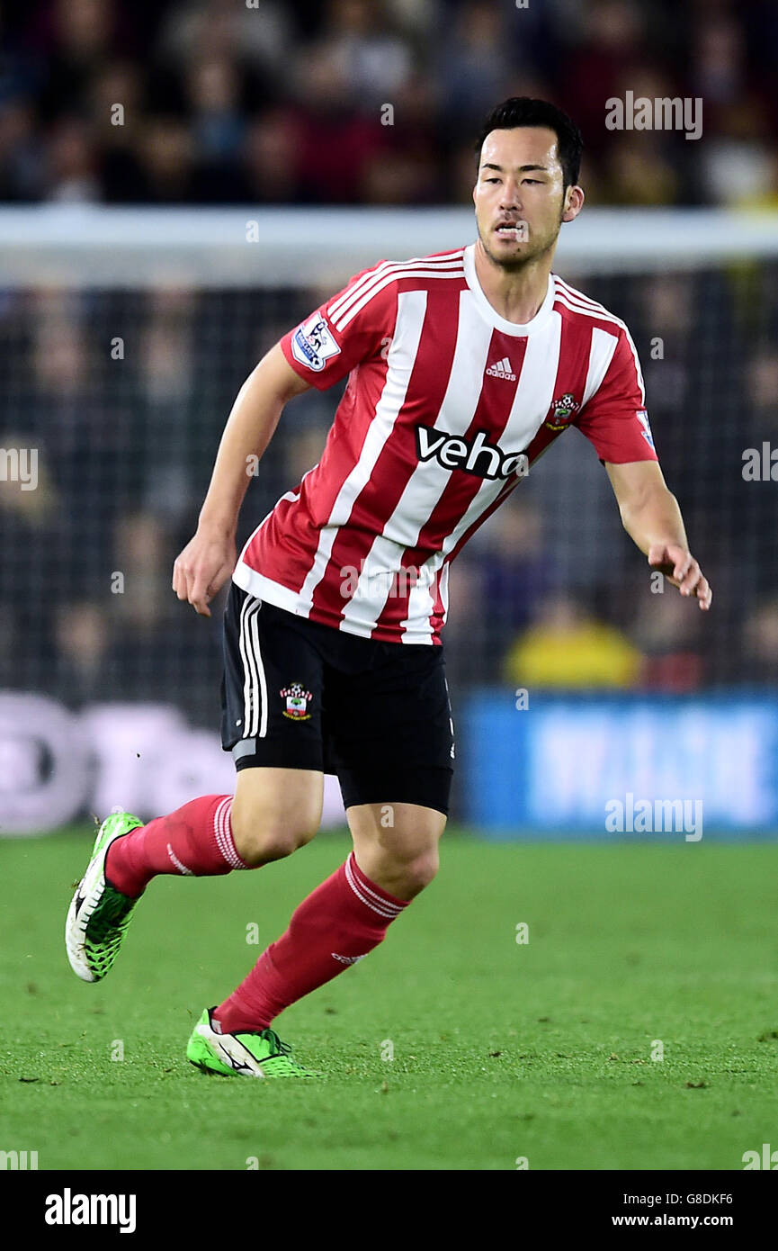 Fußball - Capital One Cup - vierte Runde - Southampton / Aston Villa. Mayas Yoshida in Southampton Stockfoto