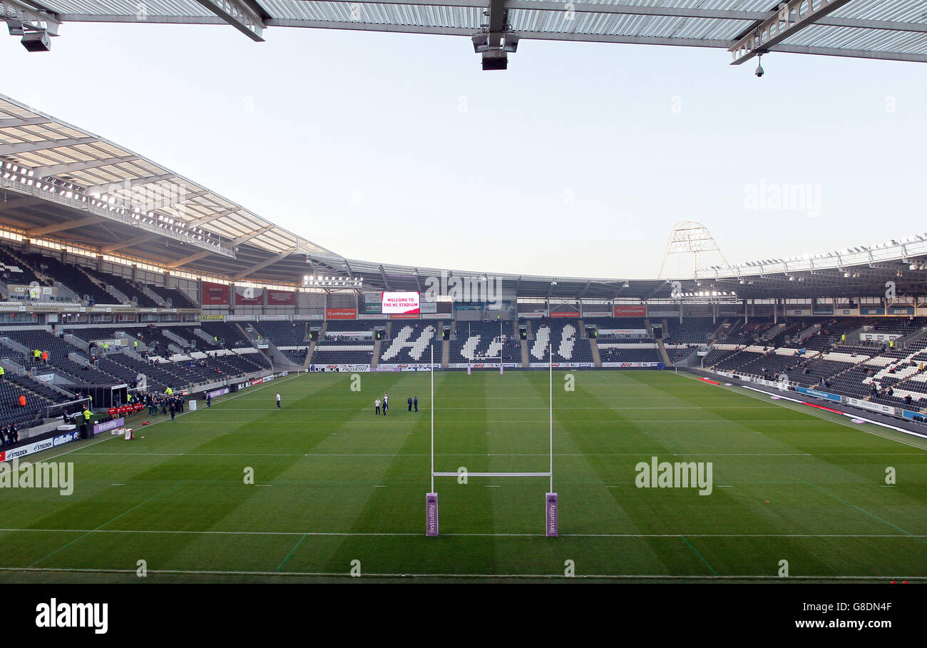 Eine allgemeine Ansicht des KC Stadions vor dem Spiel der England gegen New Zealand International Test Series. DRÜCKEN SIE VERBANDSFOTO. Bilddatum: Sonntag, 1. November 2015. Siehe PA Story RUGBYL England. Das Foto sollte lauten: Richard Sellers/PA Wire. EINSCHRÄNKUNGEN: Nur für redaktionelle Zwecke. Keine kommerzielle Nutzung. Keine falsche kommerzielle Vereinigung. Keine Videoemulation. Keine Manipulation der Bilder. Das Spiel der Internationalen Test Series im KC Stadium, Hull. DRÜCKEN SIE VERBANDSFOTO. Bilddatum: Sonntag, 1. November 2015. Siehe PA Story RUGBYL England. Das Foto sollte lauten: Richard Sellers/PA Wire. EINSCHRÄNKUNGEN: Stockfoto