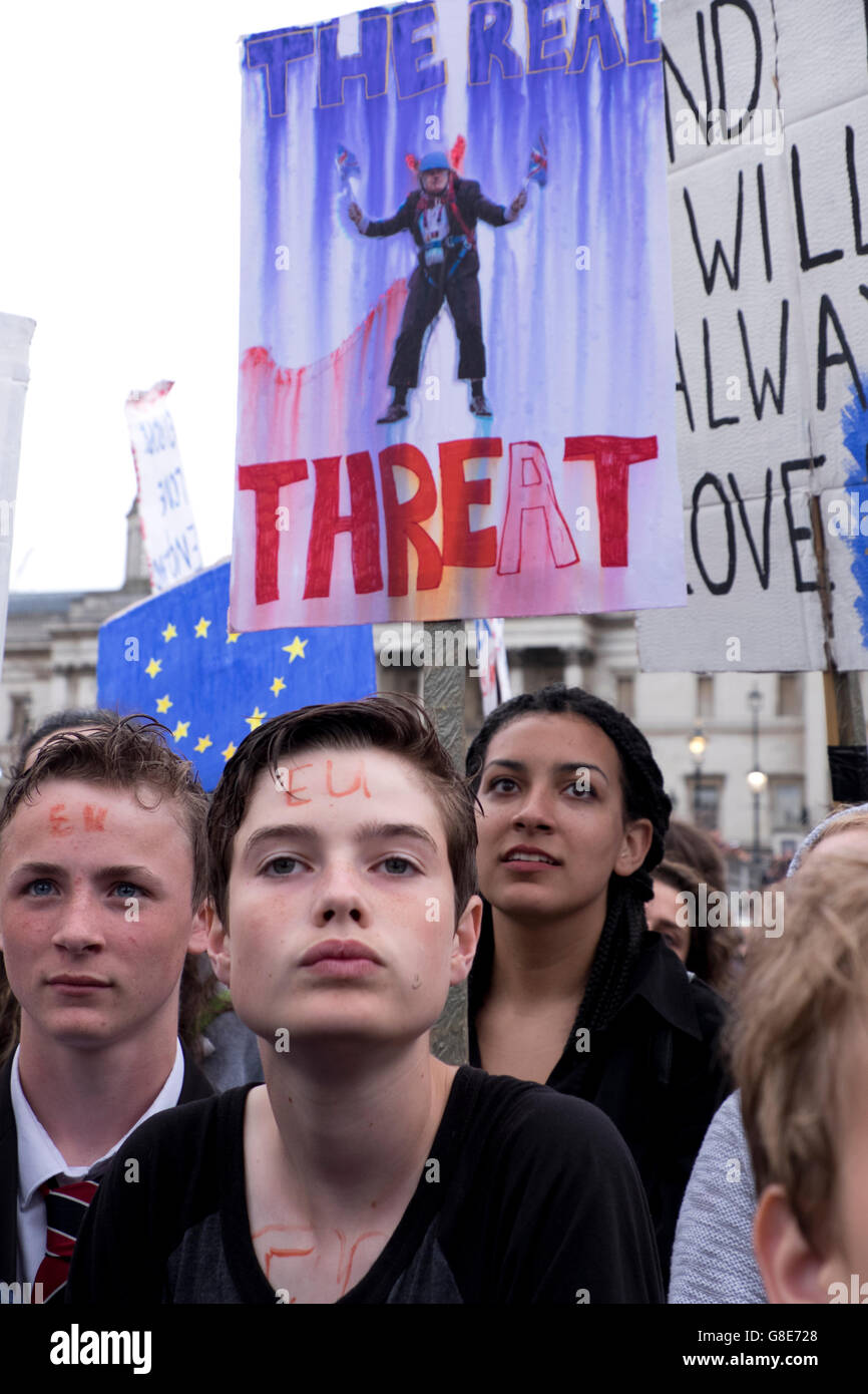 Anti-Brexit-Kundgebung am Trafalgar Square Folgendes gewählt europäisches Referendum zu verlassen. Stockfoto