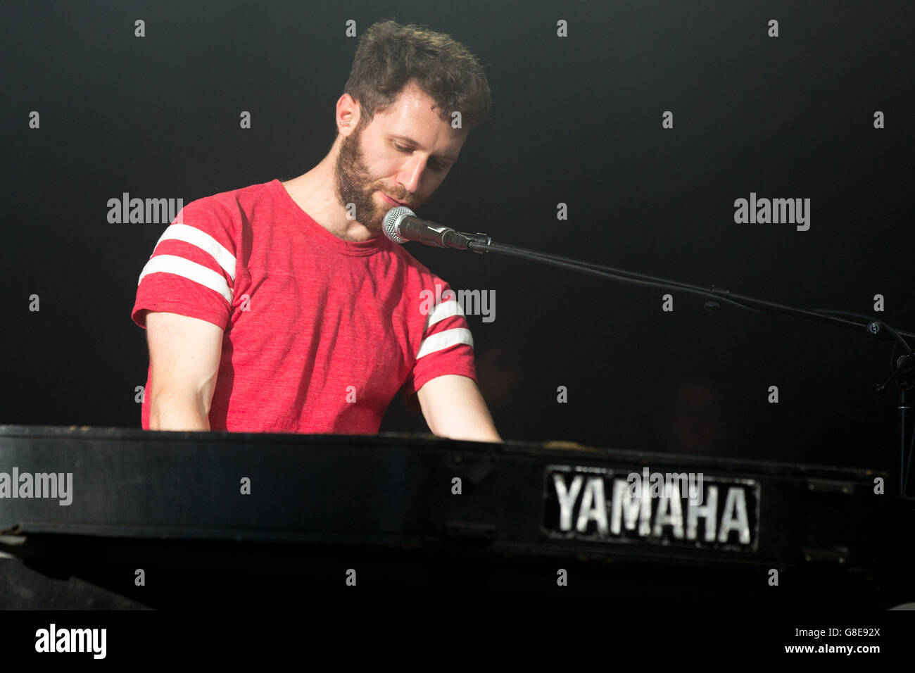 Manchester, Tennessee, USA. 9. Juni 2016. JACK STRATTON des Vulfpeck tritt im großen Bühne Park während Bonnaroo Music and Arts Festival in Manchester, Tennessee © Daniel DeSlover/ZUMA Draht/Alamy Live News Stockfoto