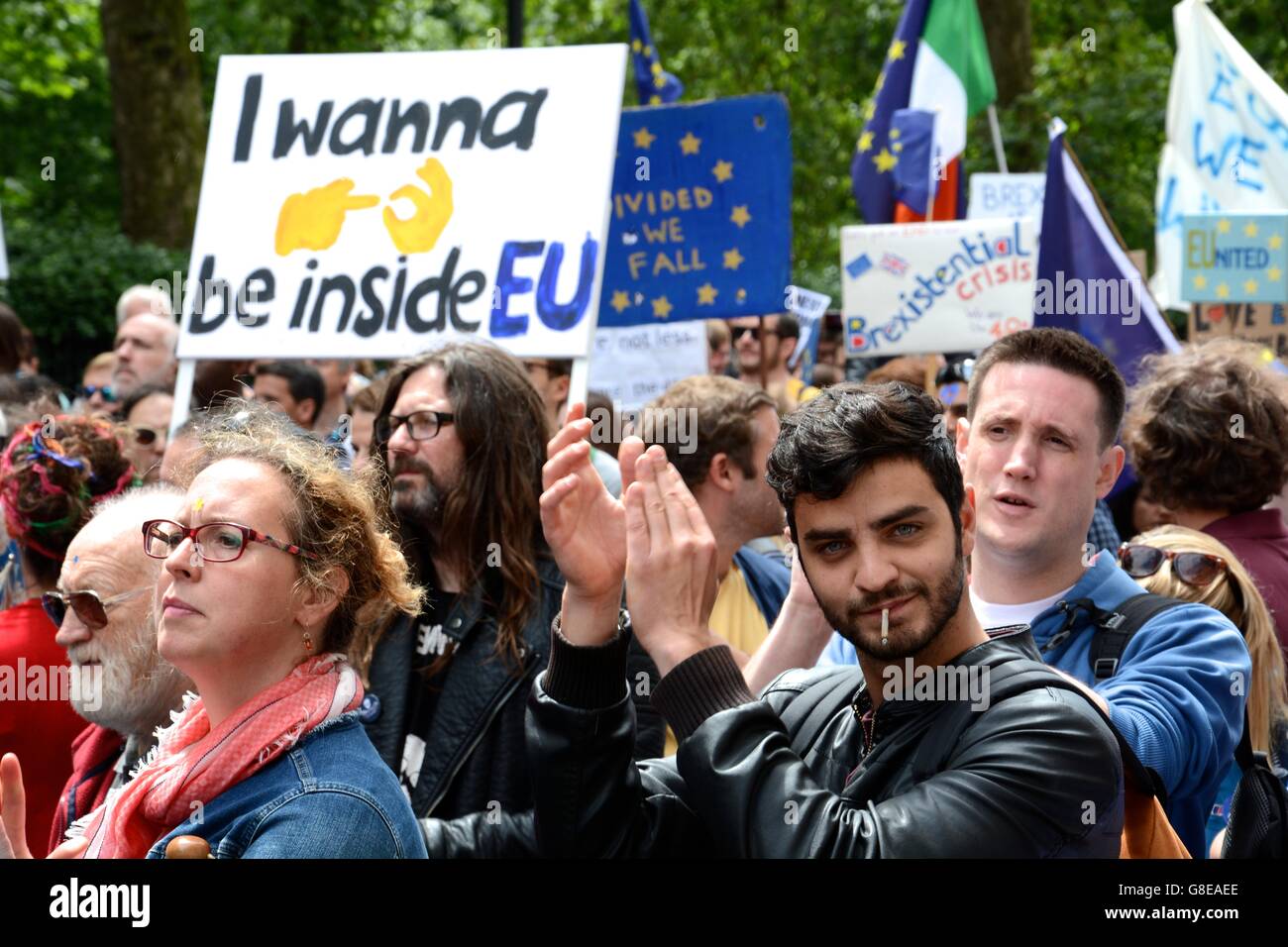 Der Marsch für Europa machte seinen Weg nach unten Piccadilly. Stockfoto