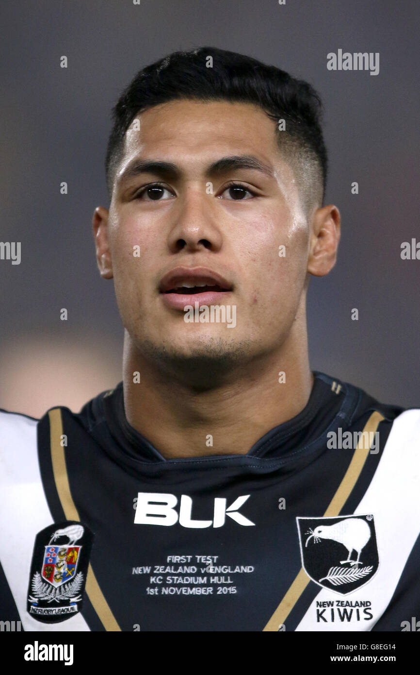 Rugby League - Internationale Testreihe - erster Test - England gegen Neuseeland - KC Stadium. Roger Tuivasa-Sheck, Neuseeland Stockfoto