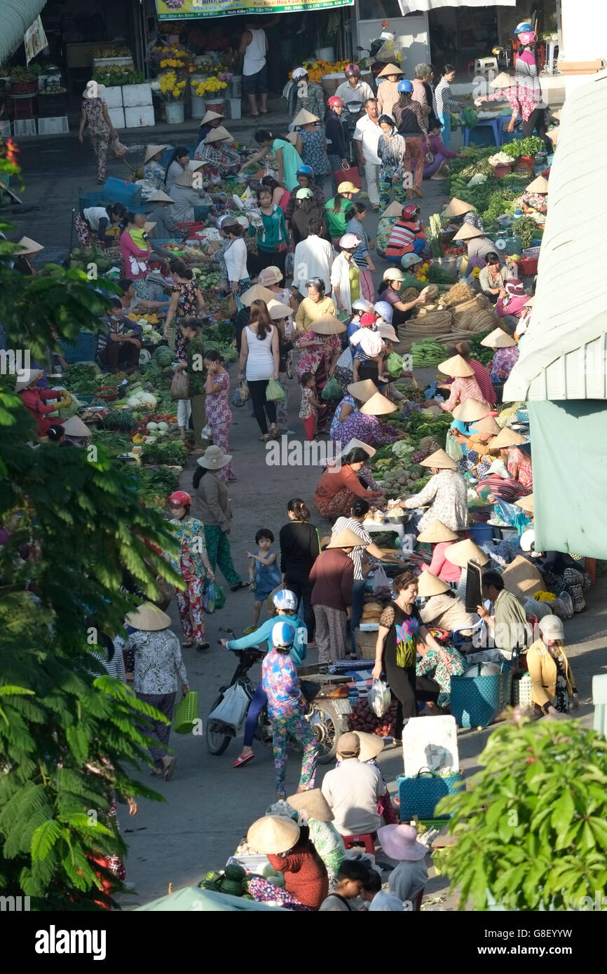 Straßenmarkt in Vietnam Stockfoto