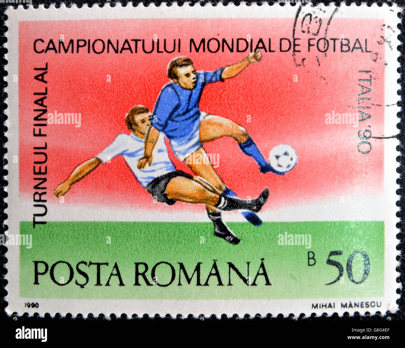 Rumänien - CIRCA 1990: Eine Briefmarke gedruckt in Rumänien gewidmet Soccer World Championship von Italien 1990, circa 1990 Stockfoto