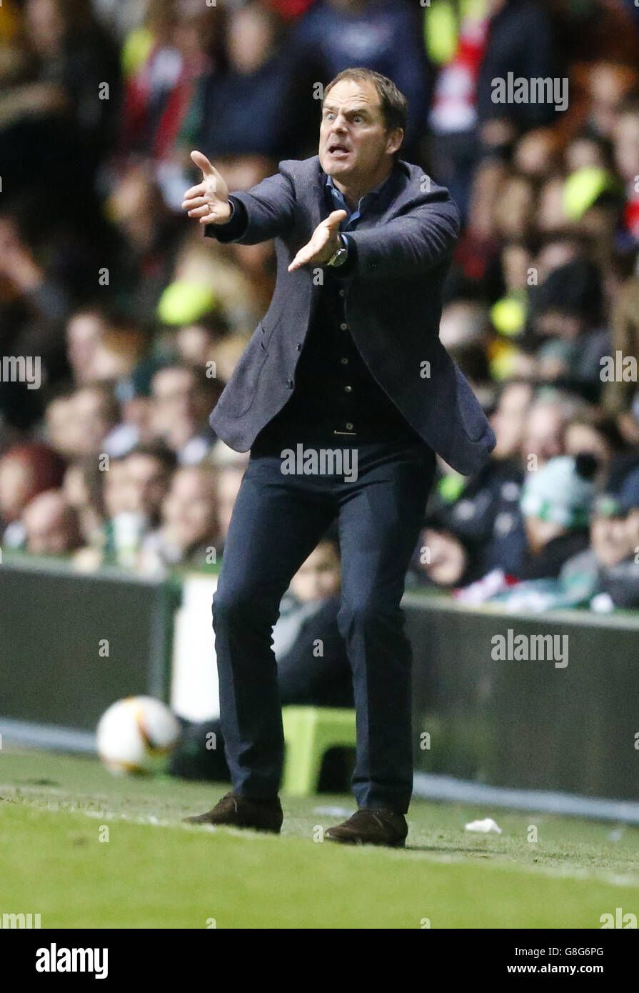 Celtic gegen Ajax - UEFA Europa League - Gruppe A - Celtic Park. Ajax-Manager Frank de Boer während des Spiels der UEFA Europa League im Celtic Park, Glasgow. Stockfoto