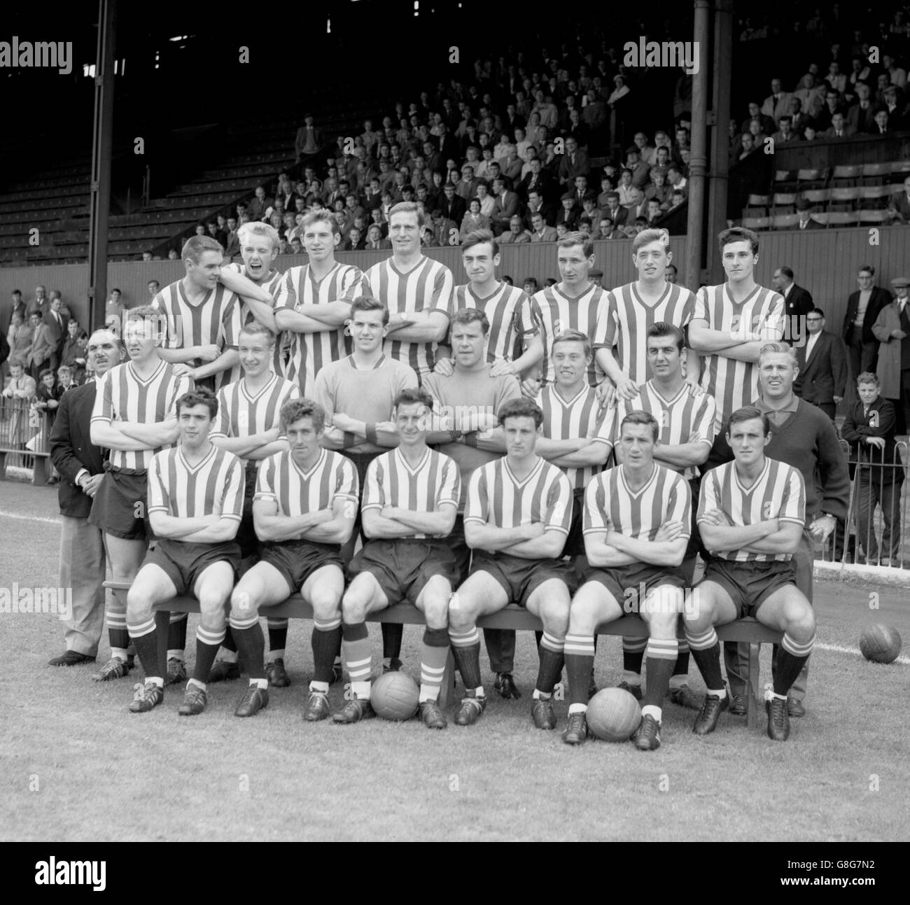 Brentford Teamgruppe 1962/63 - Griffin Park, London Stockfoto