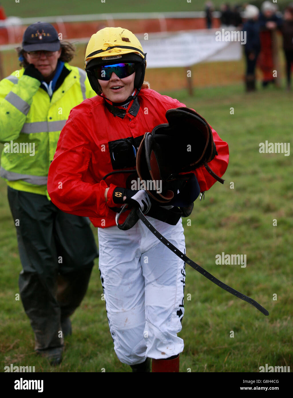 Victoria Pendleton nach dem Ladies of the Black Forest Club Members Rennen während des Point to Point Meetings in der Black Forest Lodge, Devon. Stockfoto