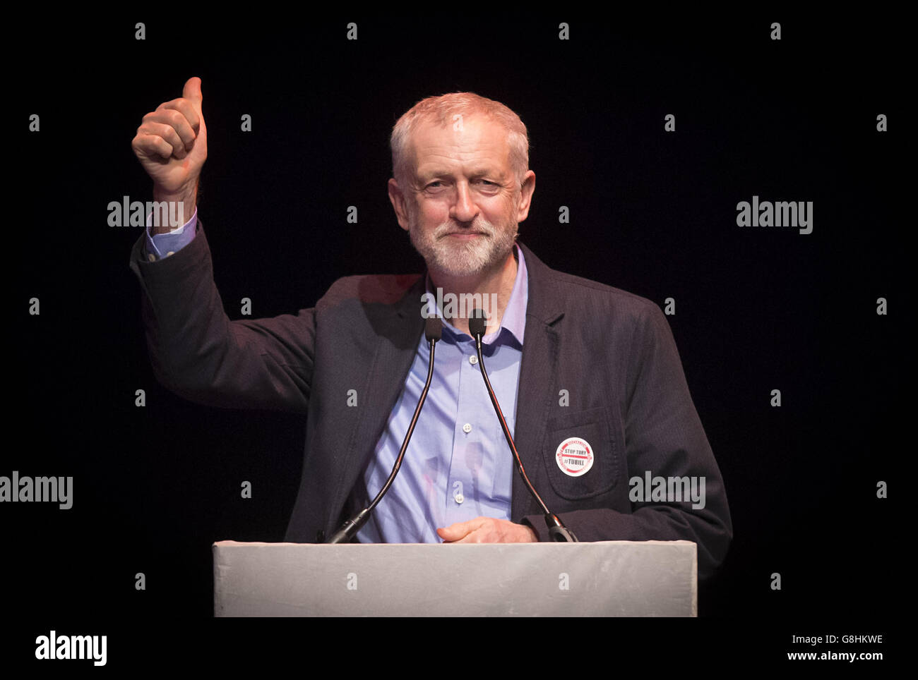 Labour-Chef Jeremy Corbyn spricht bei einer TUC-Kundgebung in der Glasgow Royal Concert Hall in Schottland. Stockfoto