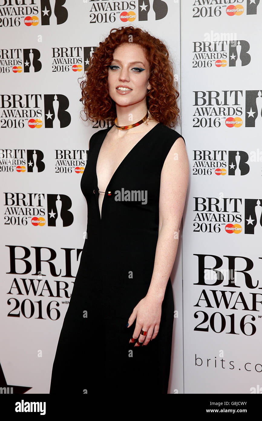 Jess Glynne kommt für die Brit Awards Nominierungen bekannt gegeben in den ITV Studios, Southbank, London. Stockfoto