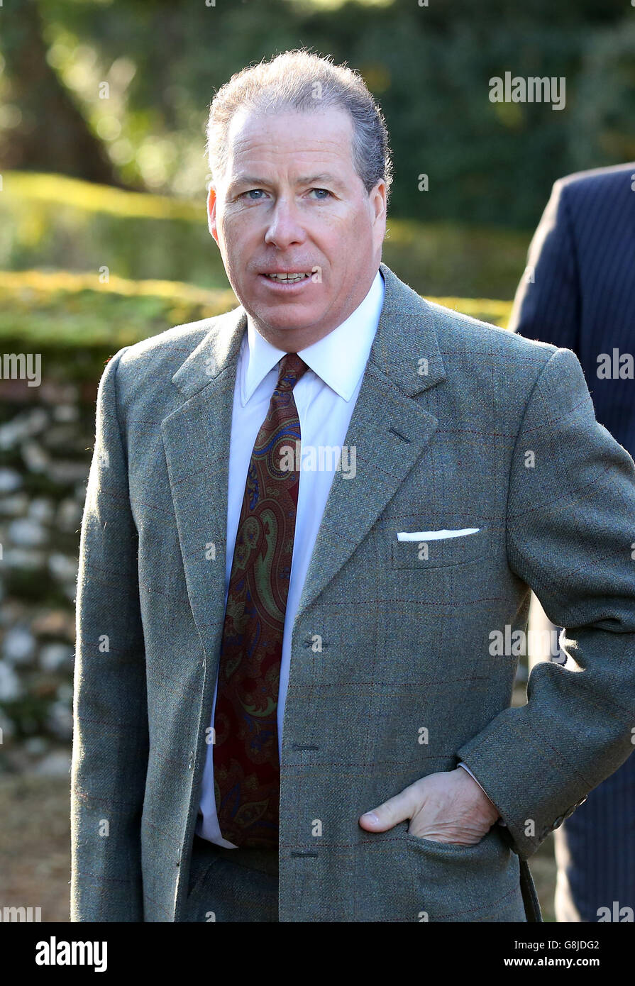 Viscount Linley kommt zur St. Mary's Church in Hillington, Norfolk, für den morgendlichen Gottesdienst. Stockfoto