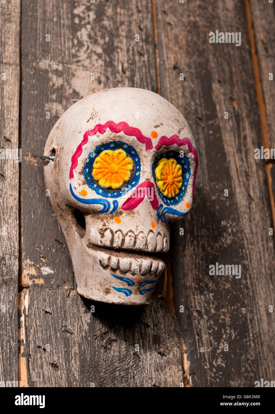 Mexikanischer Feiertag, Tag der Toten künstlerische Totenkopf - Spanisch: (Día de Los Muertos) Stockfoto