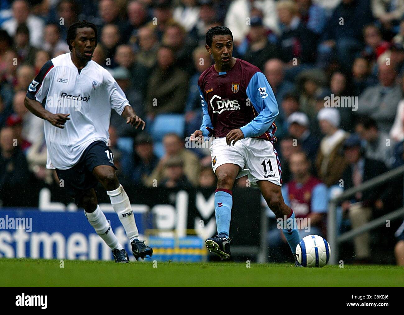 Fußball - FA Barclays Premiership - Aston Villa V Bolton Wanderers - Villa Park Stockfoto