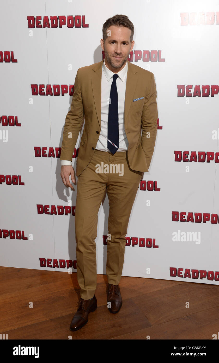 Deadpool Screening - London. Ryan Reynolds nimmt an einer speziellen Fan-Vorführung von Deadpool im Soho Hotel, London, Teil. Stockfoto