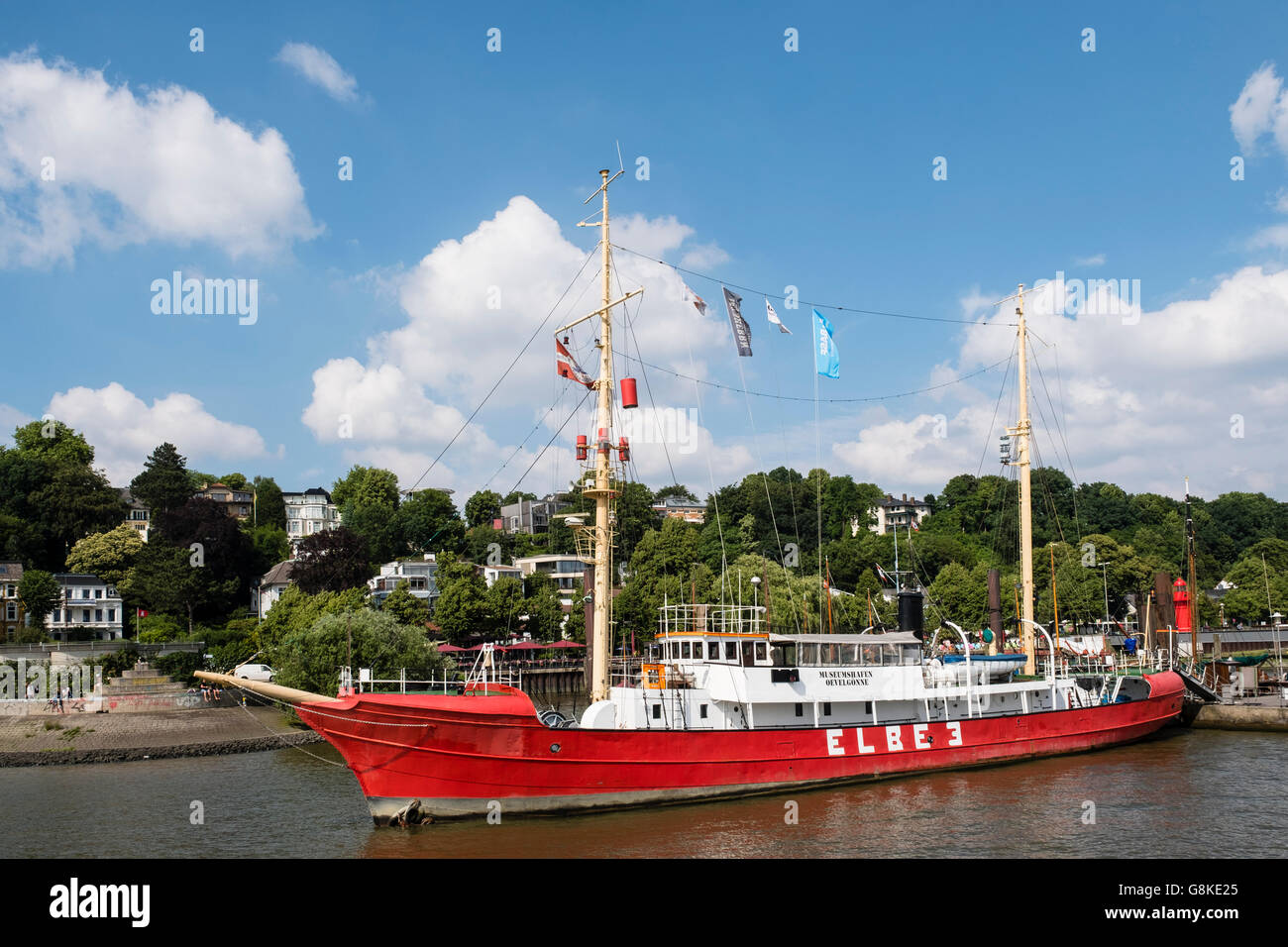 Historischen Feuerschiff Elbe 3 Schiff vertäut im Maritime Museum in Ovelgonne auf der Elbe in Hamburg Deutschland Stockfoto