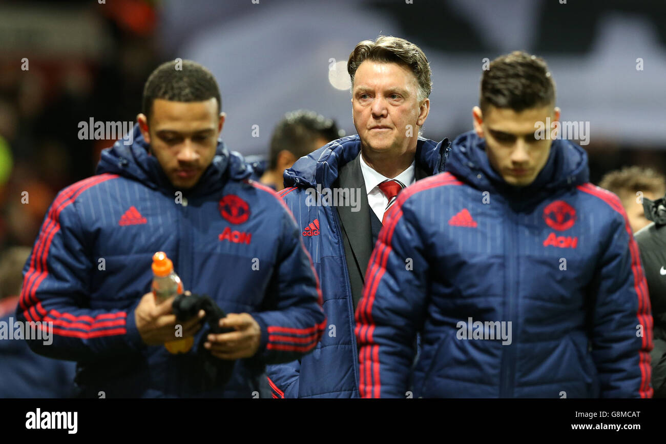 Manchester United Manager Louis van Gaal vor dem Spiel der Barclays Premier League in Old Trafford, Manchester. Stockfoto