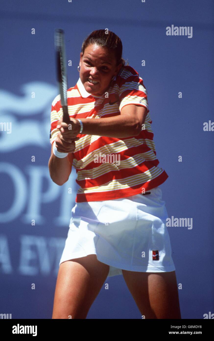 Tennis - US Open - Flushing Meadow, New York. Lindsay Davenport schlägt einen Schuss aus der Vorhand Stockfoto