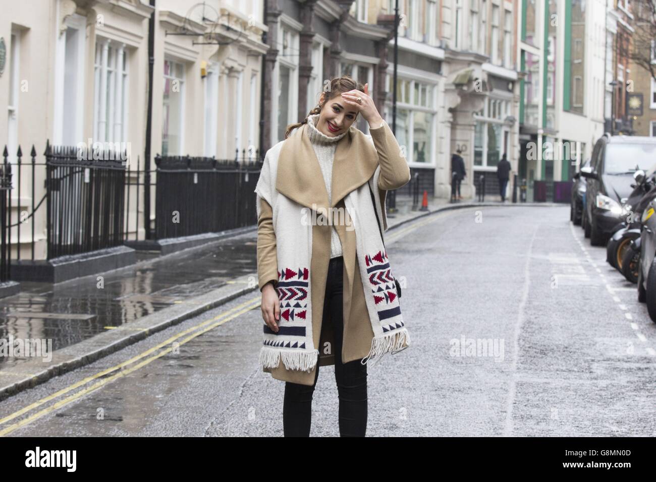 Fashionistas kommen zur Holly Fulton Herbst/Winter 2016 London Fashion Week Show in Brewer Street. DRÜCKEN SIE VERBANDSFOTO. Bilddatum: Samstag, 20. September 2016. Siehe PA Story CONSUMER Fashion. Der Bildnachweis sollte lauten: Silviu Doroftei/PA Wire Stockfoto
