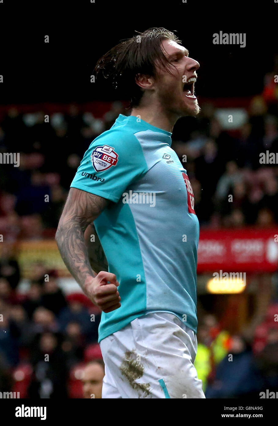 Jeff Hendrick von Derby County feiert das erste Tor seiner Seite Des Spiels Stockfoto