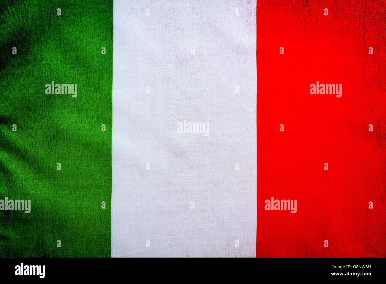 Nahaufnahme Foto einer italienischen Flagge, abstrakte Grunge Hintergrund, patriotische Tapete Stockfoto