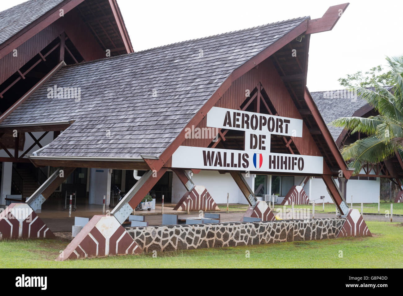 Hihifo, Wallis et Futuna - 21. Juni 2016: Haupteingang der Flughafen Hihifo Wallis Island Stockfoto