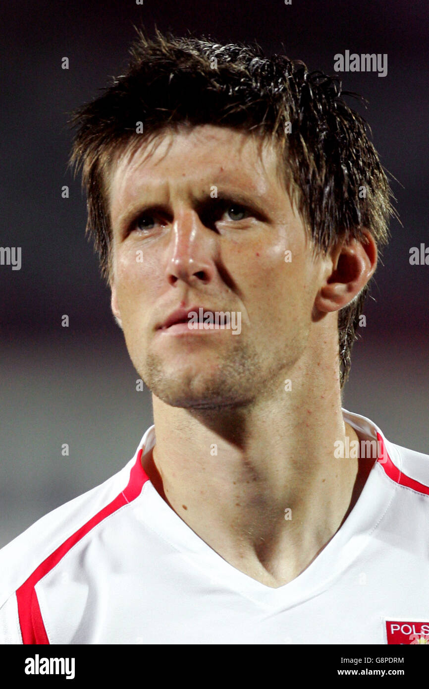 Fußball - FIFA Fußball-Weltmeisterschaft 2006 Qualifikation - Gruppe sechs - Polen gegen Wales - Wojska Polskiego Stadium. Grzegorz Rasiak, Polen Stockfoto