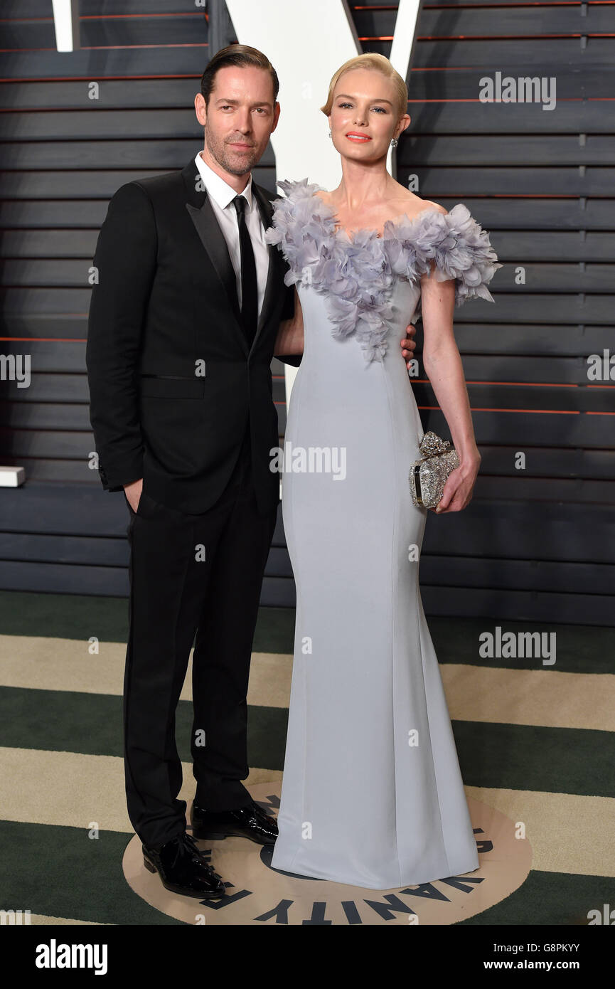 Michael Polish und Kate Bosworth treffen auf der Vanity Fair Oscar Party in Beverly Hills, Los Angeles, CA, USA, am 28. Februar 2016 ein. DRÜCKEN Sie VERBANDSFOTO. Bilddatum: Sonntag, 28. Februar 2016. Siehe PA Story SHOWBIZ Oscars. Bildnachweis sollte lauten: PA Wire/PA Wire Stockfoto