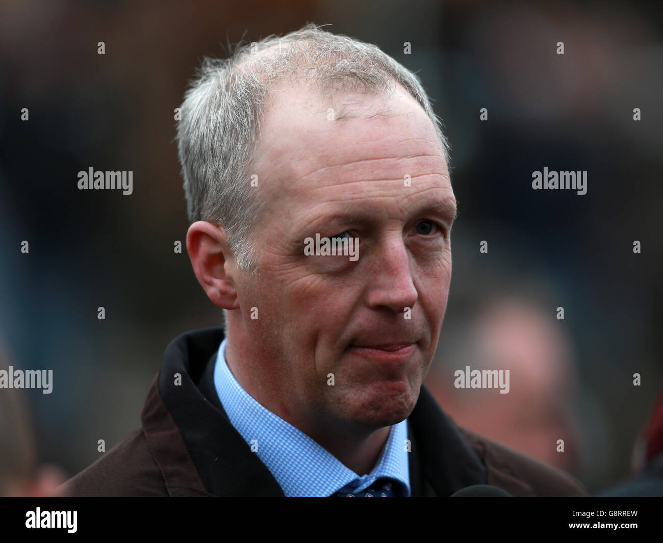 Trainer von UN Temps Par Tout David Pipe beim Champion Day des Cheltenham Festivals 2016 auf der Cheltenham Rennbahn. Stockfoto