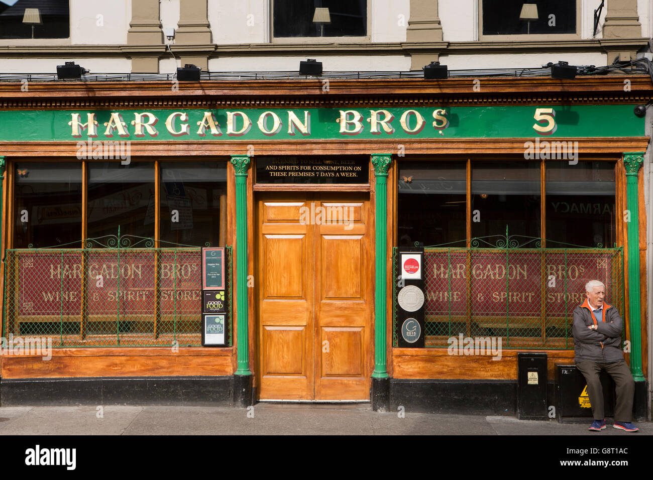 Irland, Co. Sligo, Sligo, O' Connell Street, Hargadon Brothers bar Stockfoto