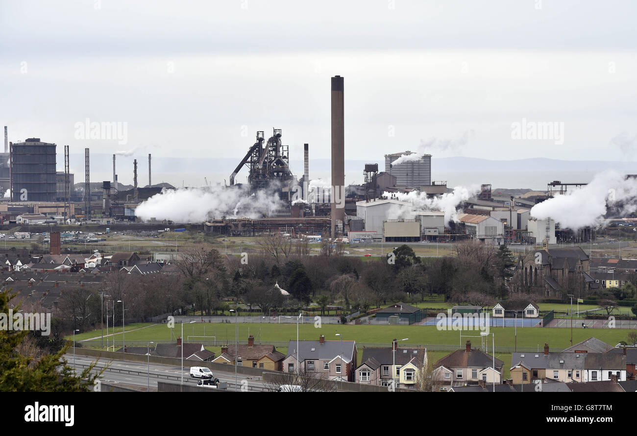 Das größte Stahlwerk Großbritanniens in Port Talbot, Südwales, das die indischen Eigentümer Tata verkaufen möchten. Stockfoto