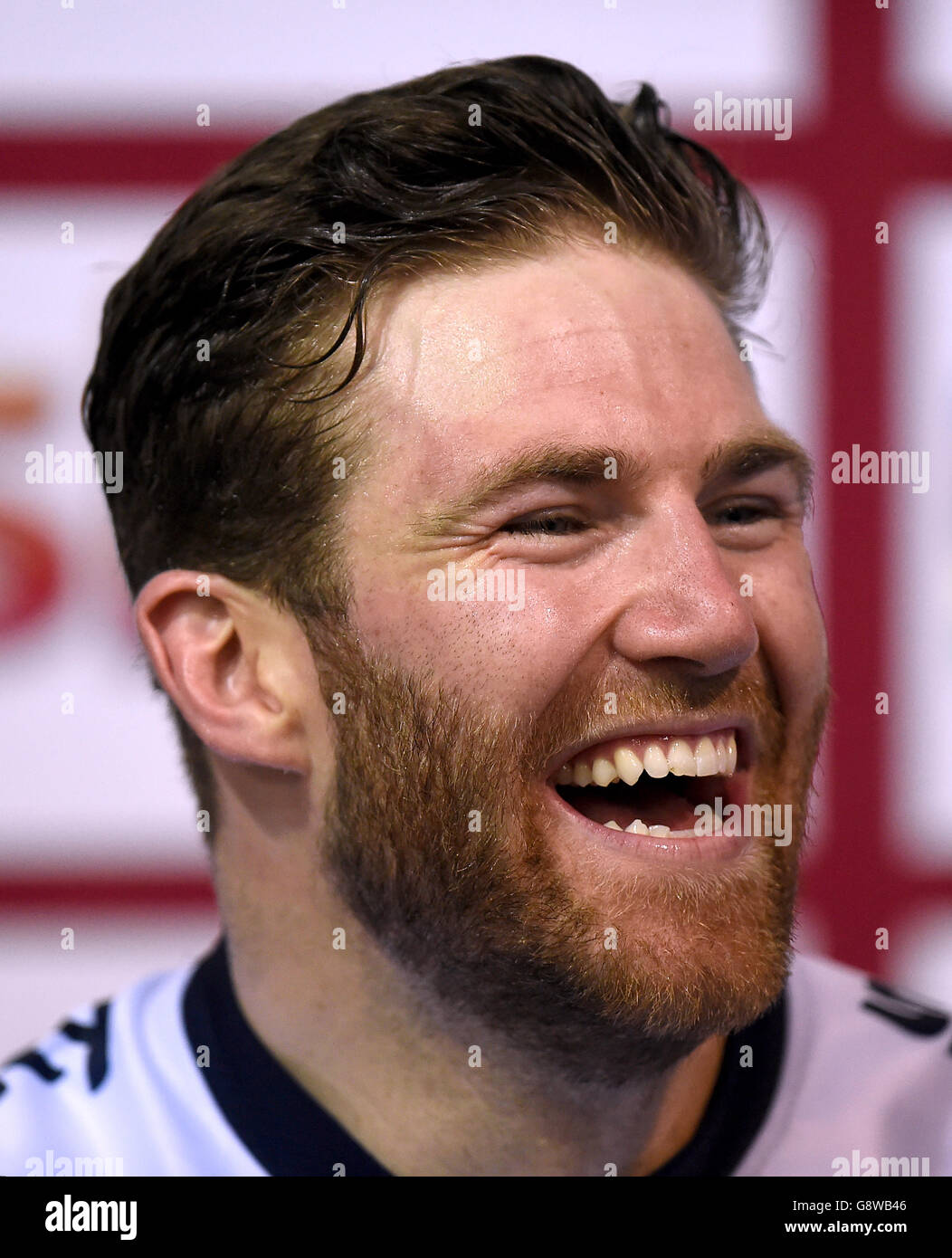 Der britische Liam Phillips am zweiten Tag des zweiten Rundes der UCI BMX Supercross-Weltmeisterschaft im National Cycling Center in Manchester. DRÜCKEN SIE VERBANDSFOTO. Bilddatum: Sonntag, 10. April 2016. Siehe PA Story BMX Manchester. Bildnachweis sollte lauten: Tim Goode/PA Wire. Stockfoto