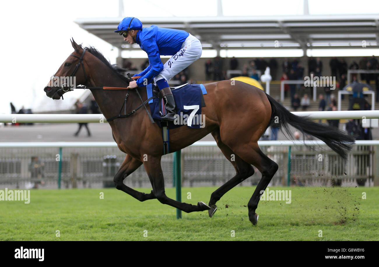 The Craven Meeting - Dienstag - Newmarket Races. Der erste Sieg, der von James Doyle geritten wird, geht an den Posten Stockfoto