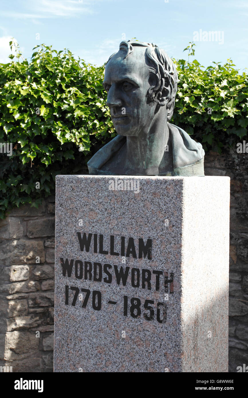 Statue zum Gedenken an das Leben von William Wordsworth 1770-1850, Cockermouth Cumbria Stockfoto