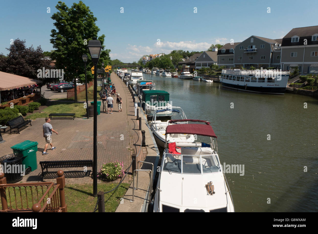 Boote am Erie-Kanal angedockt. Stockfoto