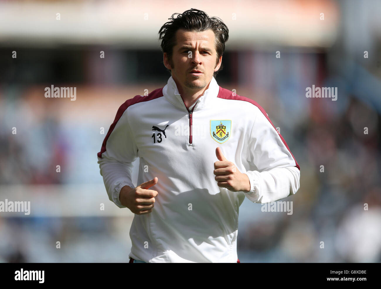 Burnleys Joey Barton wärmt sich vor dem Sky Bet Championship-Spiel in Turf Moor, Burnley, auf. Stockfoto