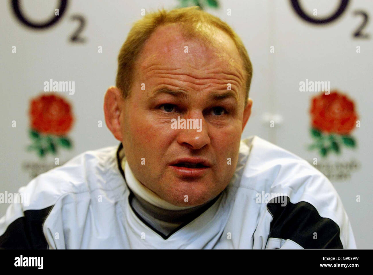 England Rugby Union Trainer Andy Robinson während einer Pressekonferenz an der Loughborough University, Leicestershire, Donnerstag, 3. November 2005. England spielen Australien in einem internationalen Spiel am 12. November. Siehe PA Story RUGBYU England. DRÜCKEN Sie VERBANDSFOTO. Bildnachweis sollte lauten: Rui Vieira/PA. Stockfoto